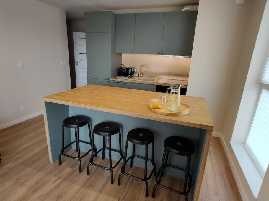 Piekny Apartament 3-Pokojowy カトヴィツェ エクステリア 写真